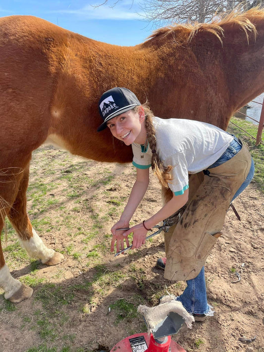 Absorbine Farrier Spotlight - Taylor Hiatt - Absorbine